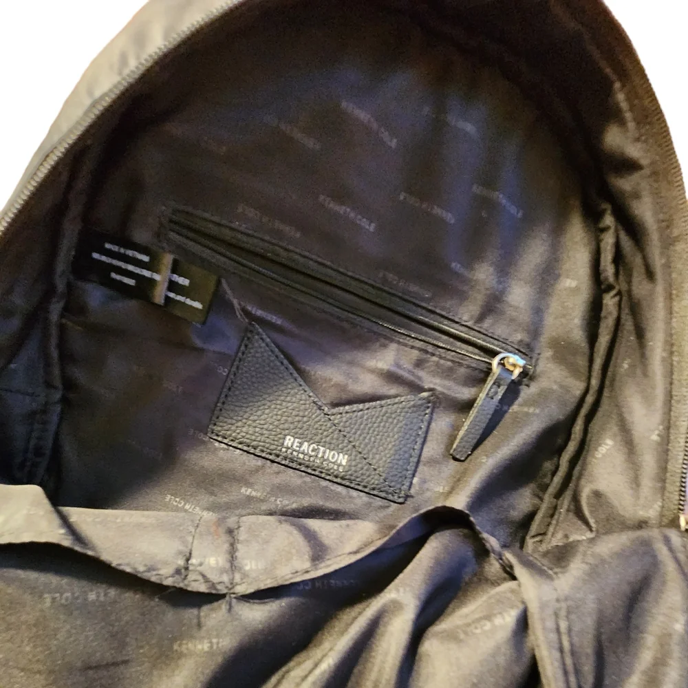 Kenneth Cole Reaction kenneth cole